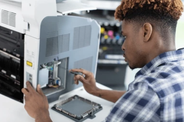 Contrôle technique d’un photocopieur reconditionné